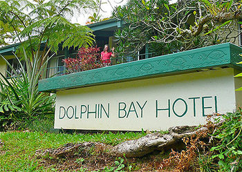 Dolphin Bay Hotel ฮิโล ภายนอก รูปภาพ
